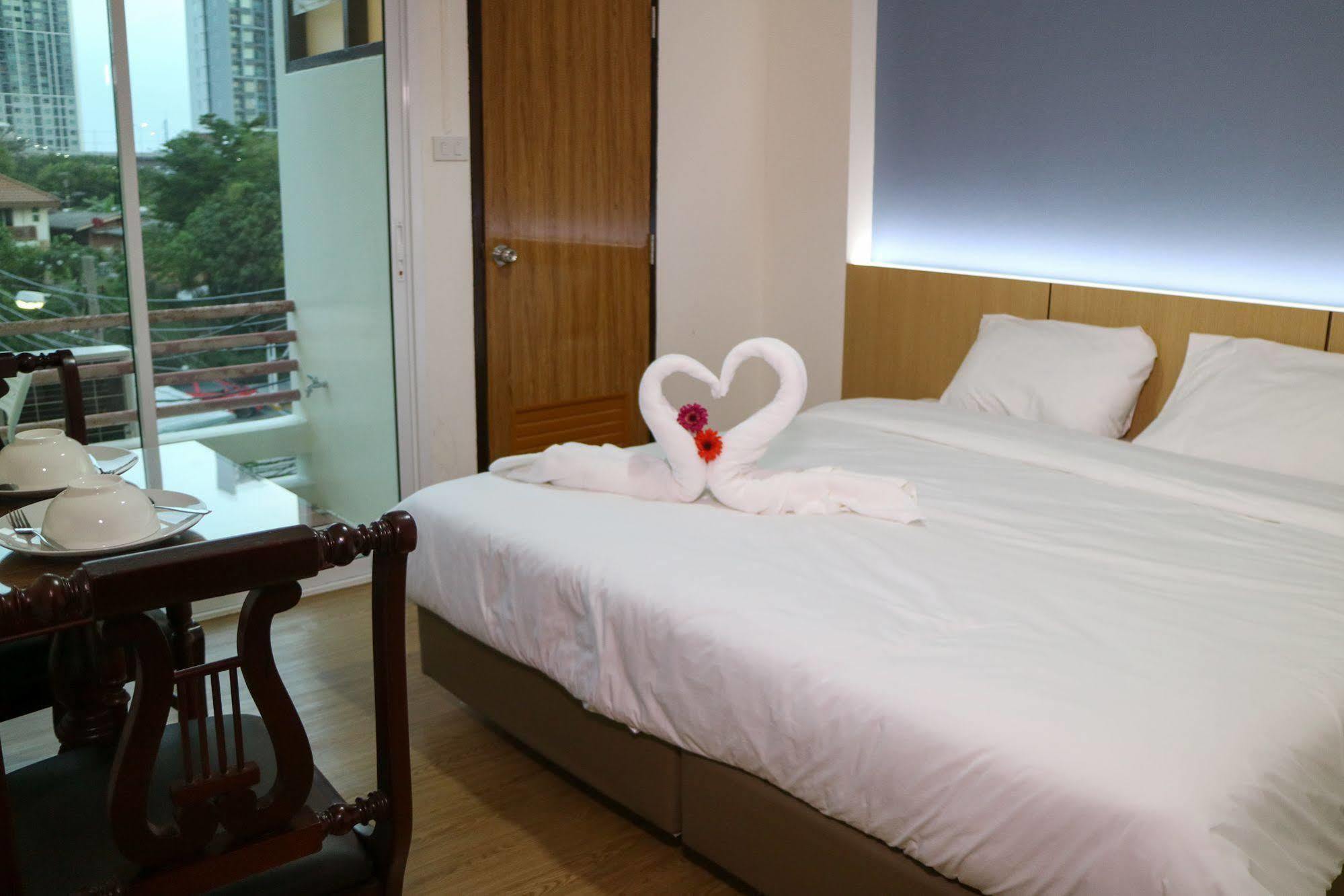 Beerapan Hotel Bangkok Zewnętrze zdjęcie
