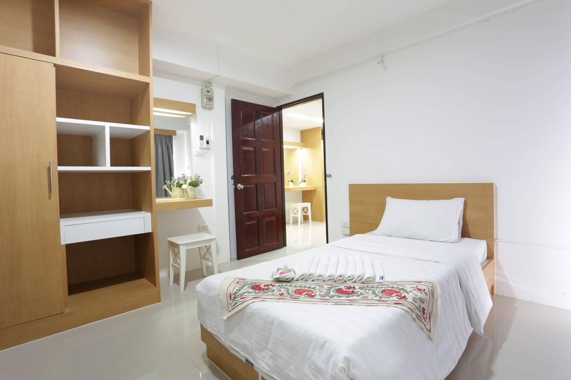 Beerapan Hotel Bangkok Zewnętrze zdjęcie