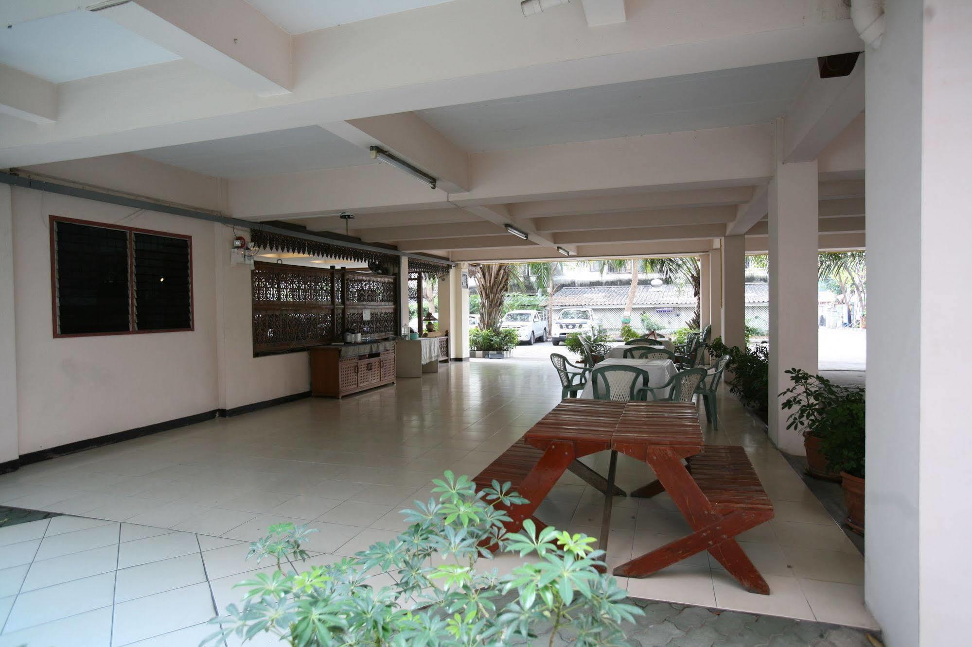 Beerapan Hotel Bangkok Zewnętrze zdjęcie