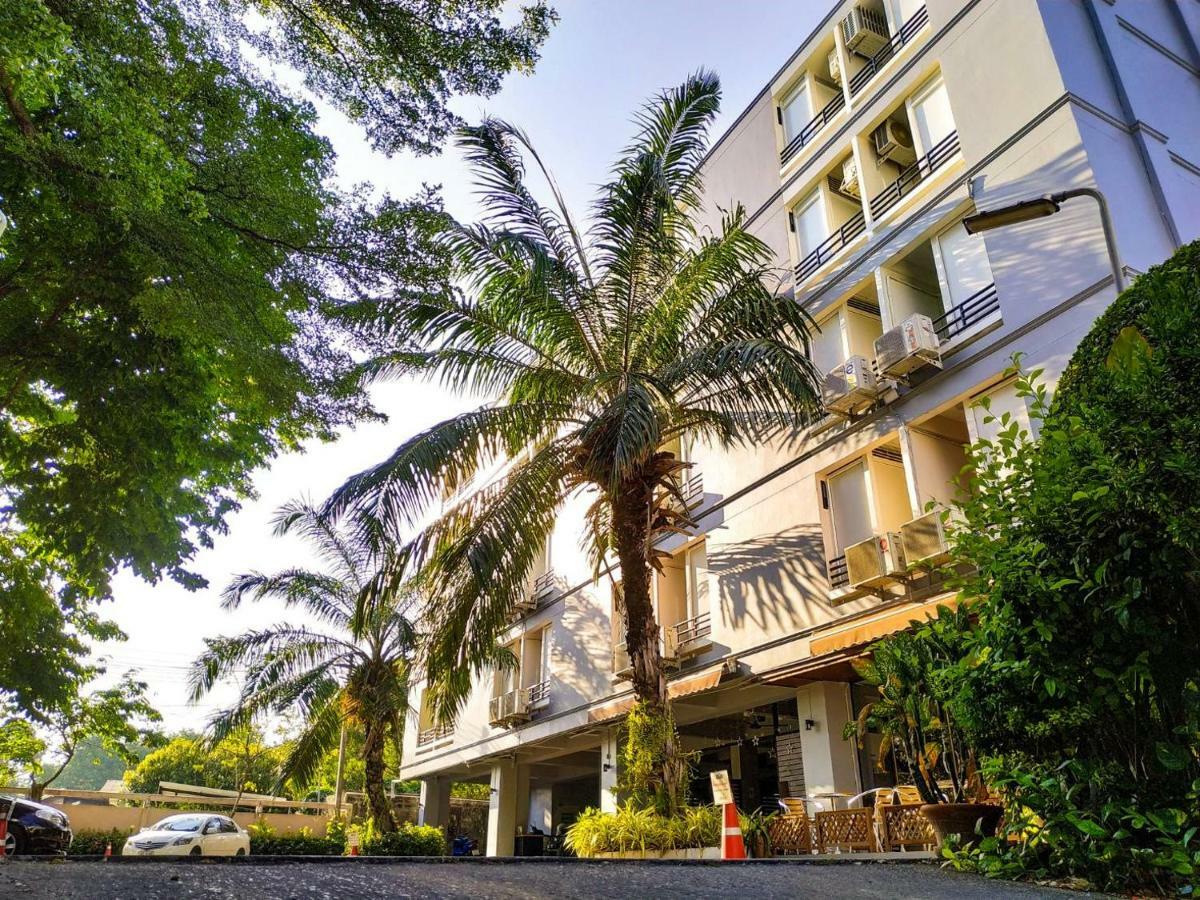 Beerapan Hotel Bangkok Zewnętrze zdjęcie